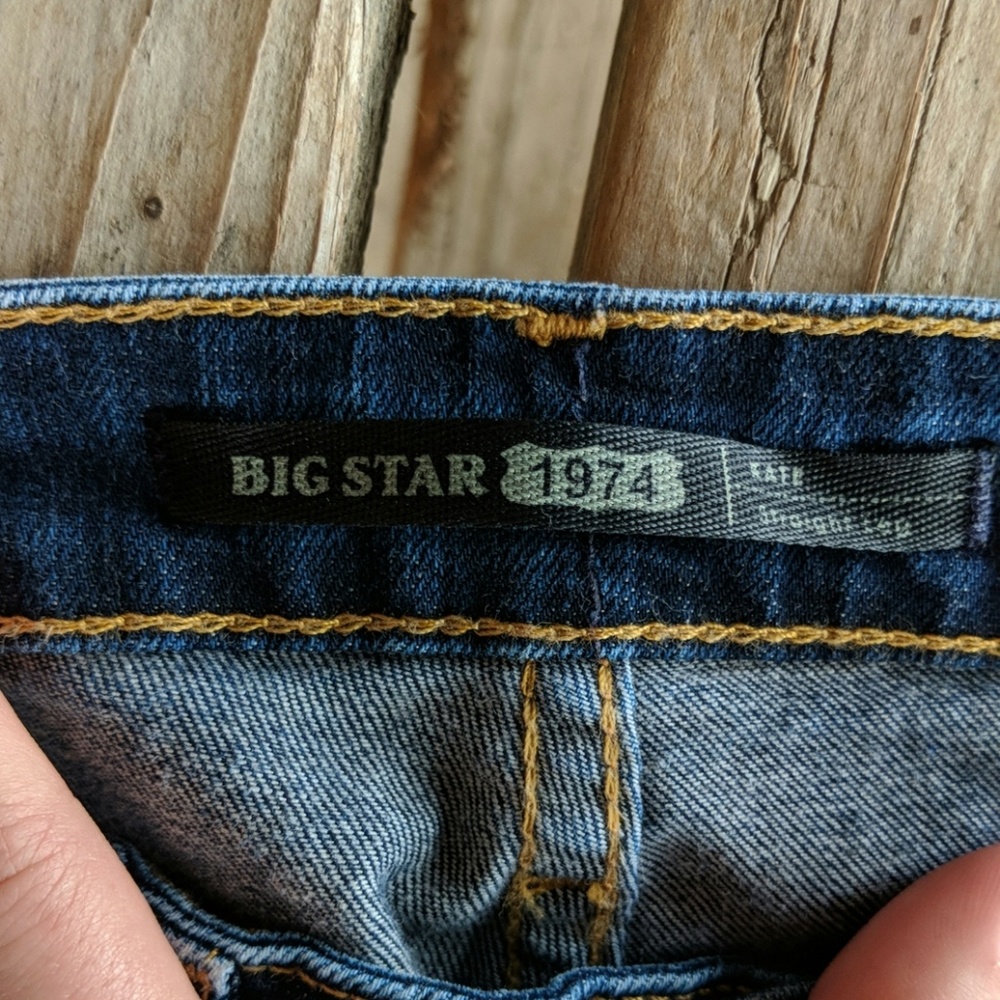 Jeans - Picture 3 of 4